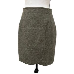 Country line green wool blend mini skirt dize 36 or S NWOT